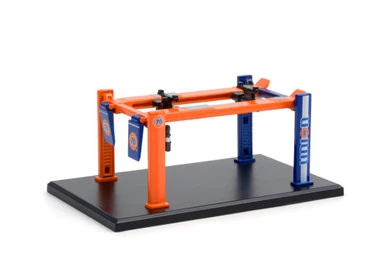 Union 76 Four-Post Lift, Orange And Blue - Greenlight 16120C/48 - 1/64 Scale Diecast Accessory