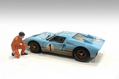 Mechanic Jerry Figure, Orange - American Diorama 23789OR - 1/18 Scale Figurine - Diorama Accessory
