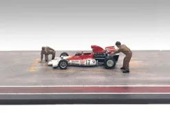 Race Day Metal Figures Set 5, Multi- - American Diorama 38363 - 1/43 Scale Figurine