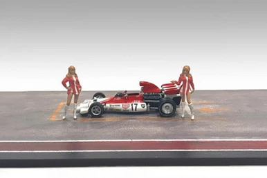 Race Day Metal Figures Set 6, Multi- - American Diorama 38364 - 1/43 Scale Figurine