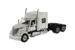 Diecast Masters International LoneStar Sleeper SFFA Tandem CabTractor- 71024 - 1/50 Scale Diecast Model Toy Car