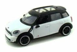 Motor Max Mini Cooper S Countryman, White With Black Roof - Motormax 73353 - 1/24 Scale Diecast Model Toy Car