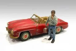 Auto Mechanic - Chainsmoker Larry, Green - American Diorama 76261, 1/18 Figurine, Diorama Accessory