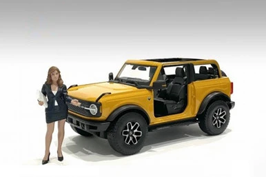 The Dealership - Female Salesperson, Black - American Diorama 76310 - 1/18 Scale Figurine