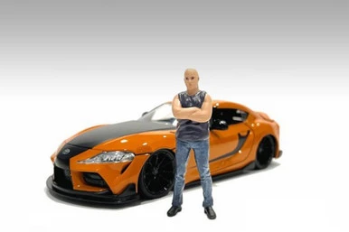 Car Meet 3 Figure 1, Gray - American Diorama 76326 - 1/18 Scale Figurine - Diorama Accessory