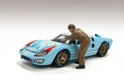 Race Day 1 Figure V, Light Brown - American Diorama 76387 - 1/24 Scale Figurine - Diorama Accessory