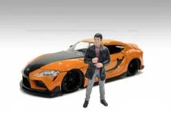 Car Meet 3 Figure 3, Black - American Diorama 76428 - 1/24 Scale Figurine - Diorama Accessory